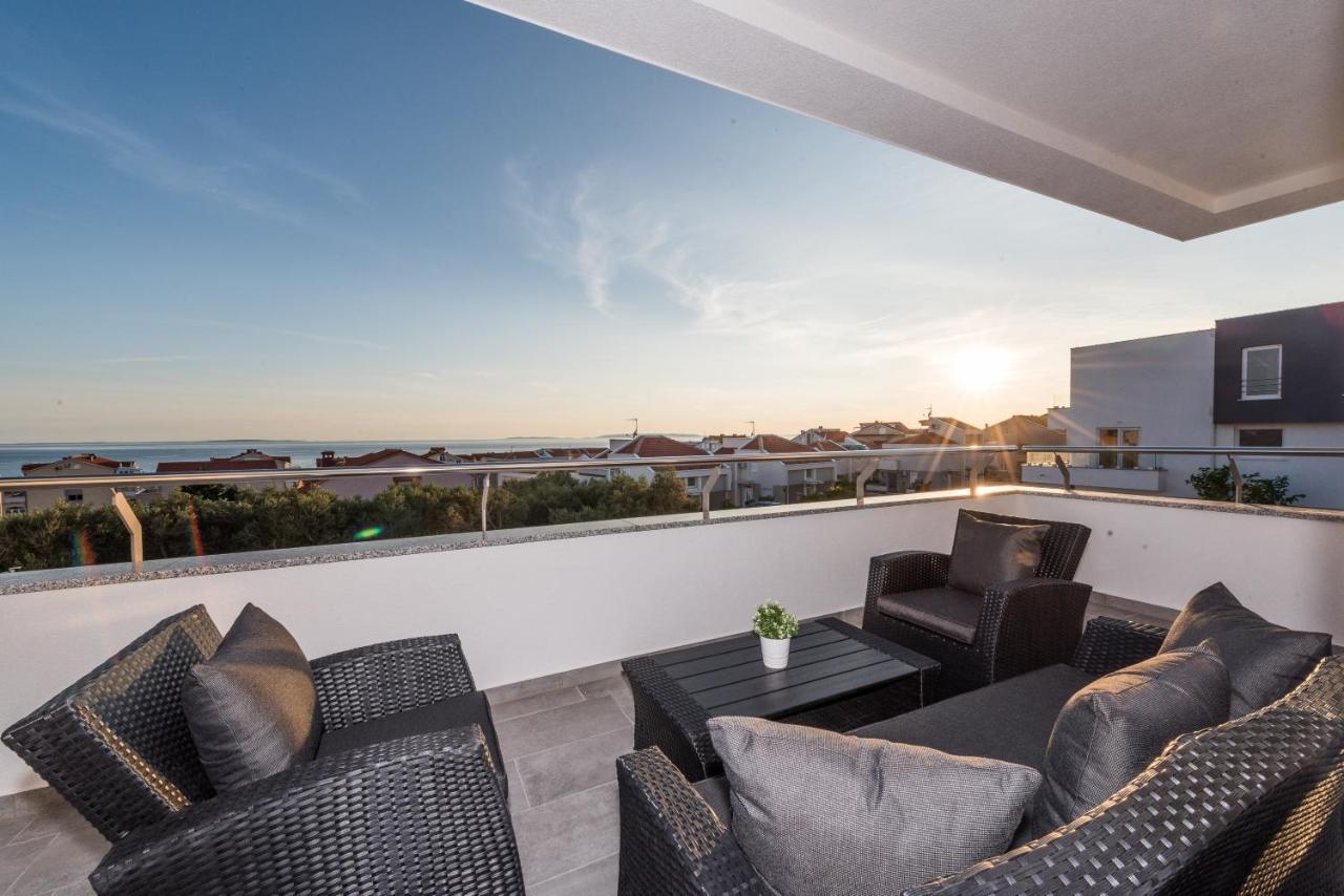Villa Magnifica Apartments With Pool Novalja Exteriér fotografie