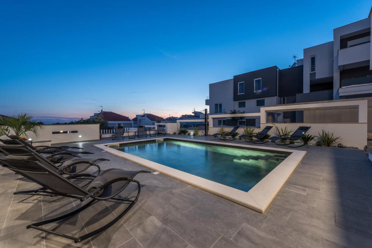 Villa Magnifica Apartments With Pool Novalja Exteriér fotografie